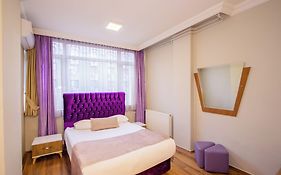 Tac Hotel